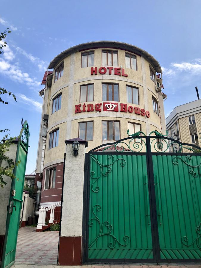 בישקק King House Hotel מראה חיצוני תמונה